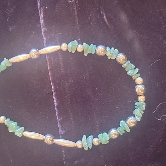 Silver beads with Turquoise color glass like stones 22 inch circa 1970s - Picture 4 of 4